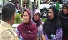Pedagang Takjil Ramadhan Dipasar Telihan Enggan Dipindahkan