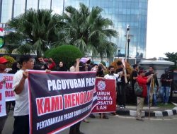 Aliansi Rakyat Semesta Gelar Aksi May Day di Depan Kantor Gubernur Kaltim, Bawa 20 Tuntutan