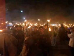 Meriah! Warga Kelurahan Maluhu Gelar Pawai Obor Sambut Tahun Baru Islam 1447 H