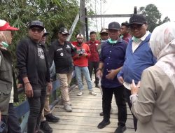 Bupati Kukar Tinjau Pembangunan Puskesmas dan Infrastruktur di Muara Wis