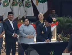 DPRD dan Pemprov Kaltim Sahkan APBD 2026 Sebesar Rp15,15 Triliun