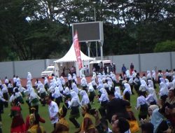 Upacara HUT ke-69 Kalimantan Timur Berlangsung Meriah di Stadion Kadrie Oening