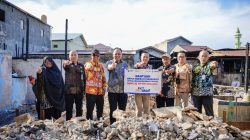 Dukung Pemulihan Pasca Bencana, PKT Proaktif Salurkan Rp100 Juta Bagi Korban Kebakaran Berebas Tengah