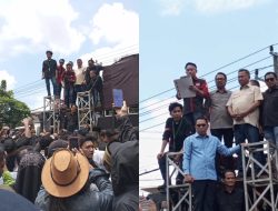 Aksi Demonstrasi di Depan Kantor DPRD Kaltim, Wakil Ketua 1 DPRD Kaltim Temui Massa